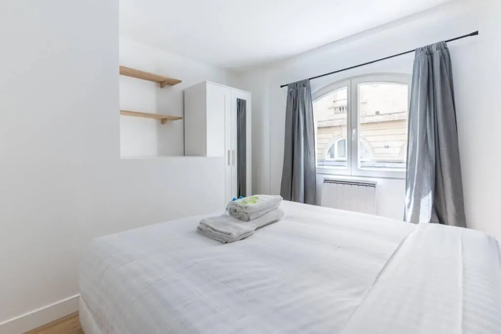 Duplex De Charme Proche De L'opera Garnier Apartment Paris